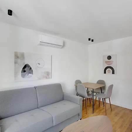 Διαμέρισμα Cozy, Bright And Air-conditioned - Close To Paris *